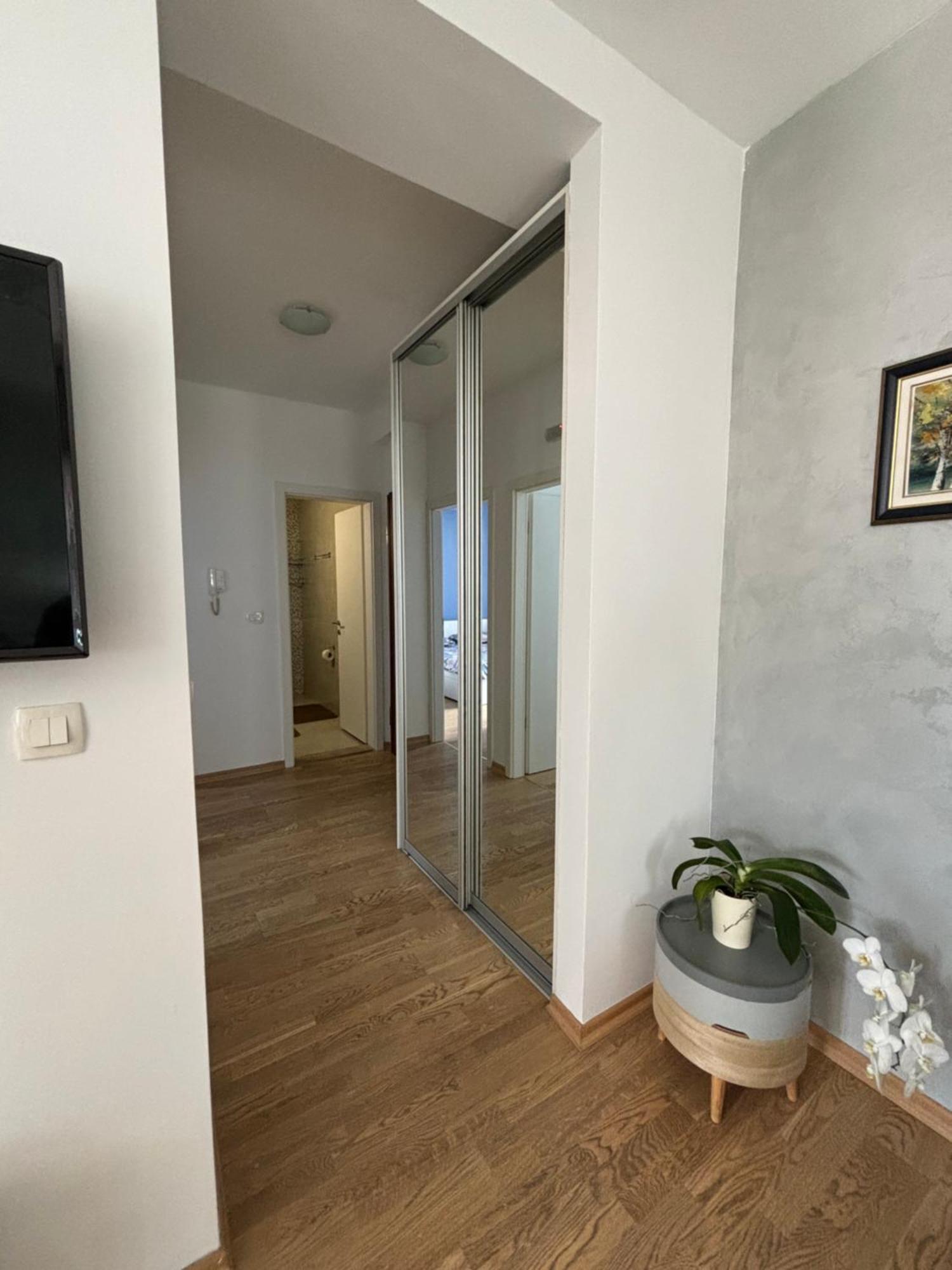 Charming Stay In Budva Center With Parking Apartment