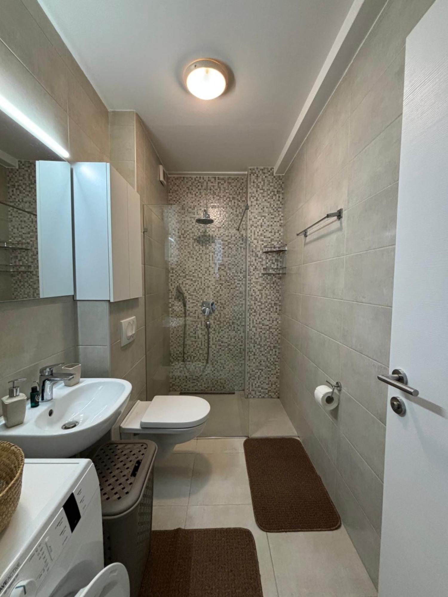 Charming Stay In Budva Center With Parking